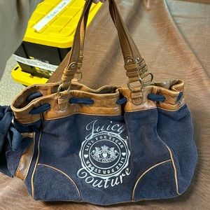 Juicy couture purse!